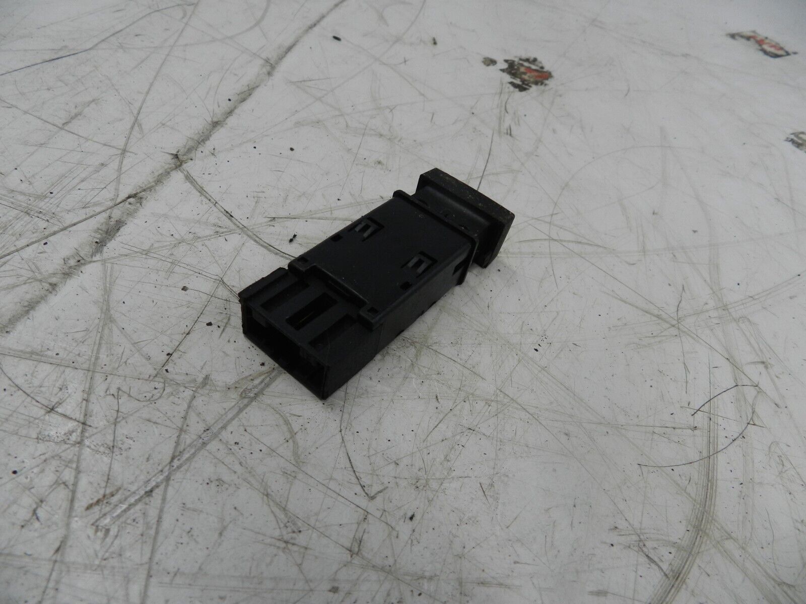 2006 LAND ROVER FREELANDER 1 TD4 L314. AIR RECIRCULATION LIGHT BUTTON SWITCH - Image 4