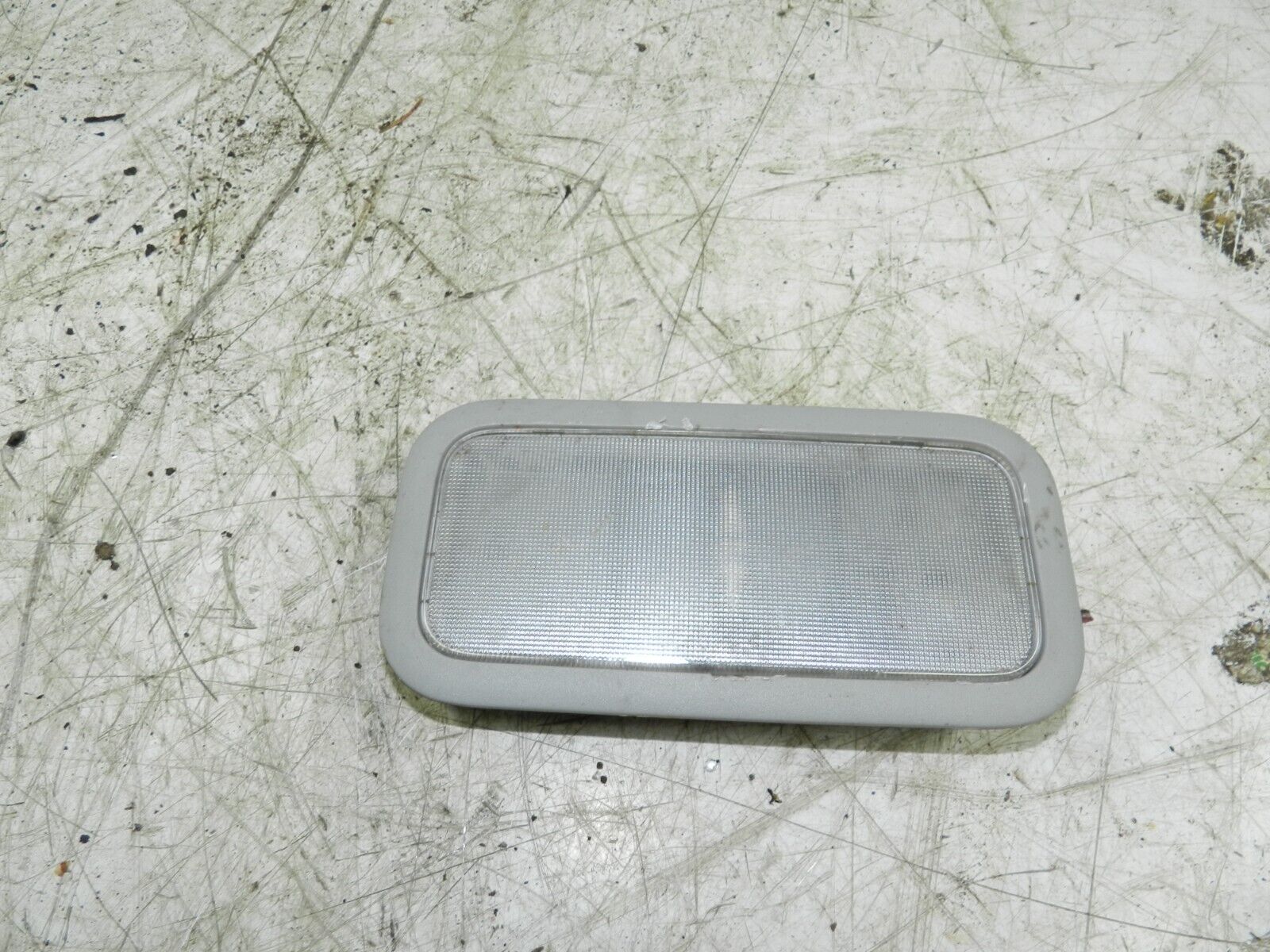 (138) 1998 HONDA ACCORD MK6. INTERIOR LIGHT