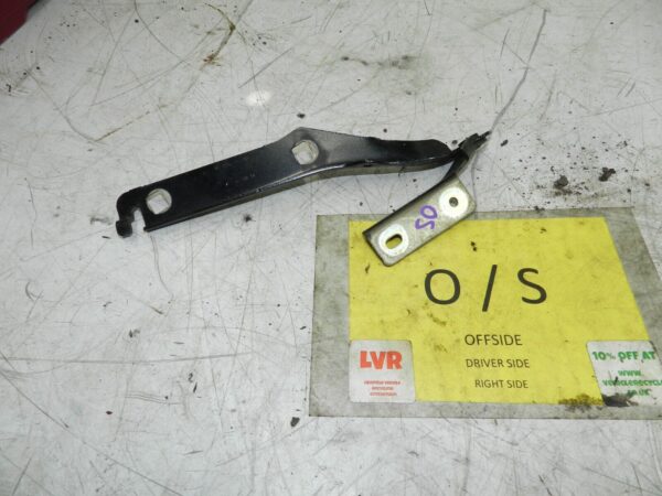2015 CITROEN BERLINGO MK2. DRIVER SIDE BONNET HINGE