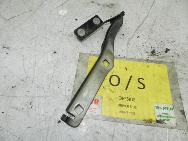 2015 CITROEN BERLINGO MK2. DRIVER SIDE BONNET HINGE - Image 2