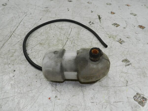 1990 VOLVO 700 740. COOLANT BOTTLE TANK