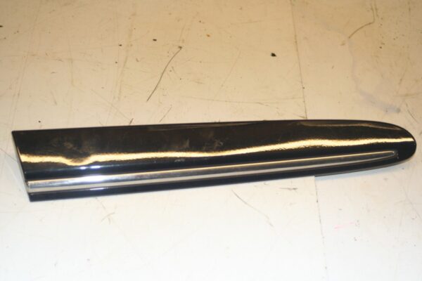 MERCEDES CLK W209. DRIVER SIDE REAR DOOR QUARTER TRIM
