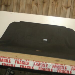 2005 MERCEDES S CLASS W220. BOOT TAILGATE LID CARPET TRIM