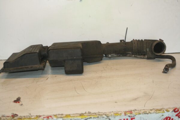1990 FORD GRANADA MK3. INTAKE PIPE, RESONATOR AIRBOX LID