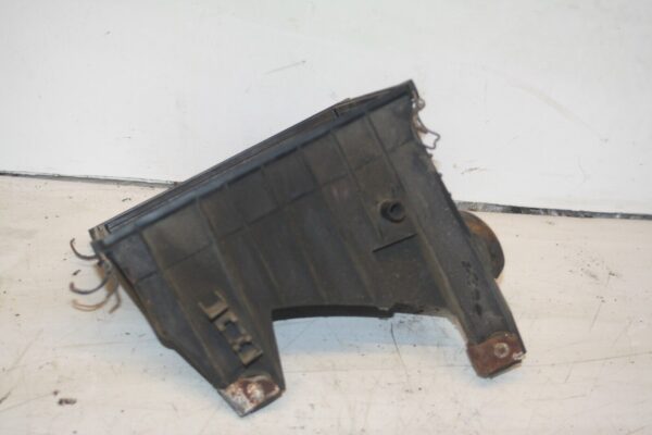 1990 FORD GRANADA MK3. AIR BOX FILTER HOUSING BASE 05TF9609BB