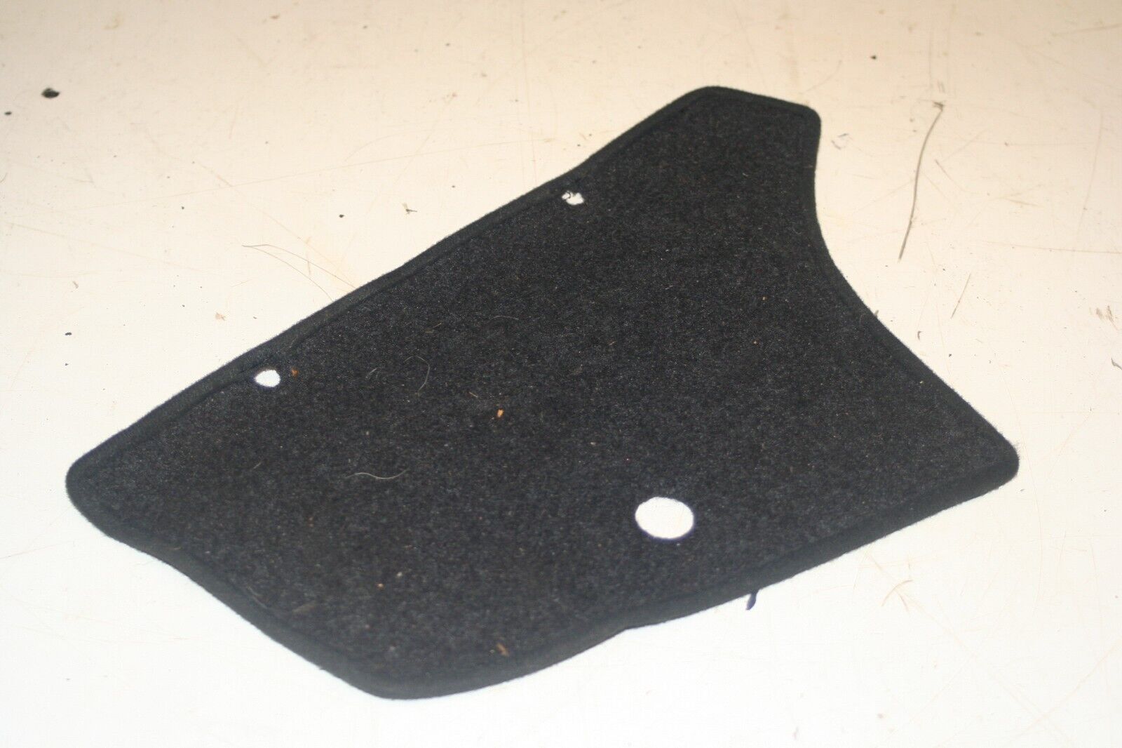 MERCEDES CLK W209. BOOT CARPET COVER PANEL A2096800523