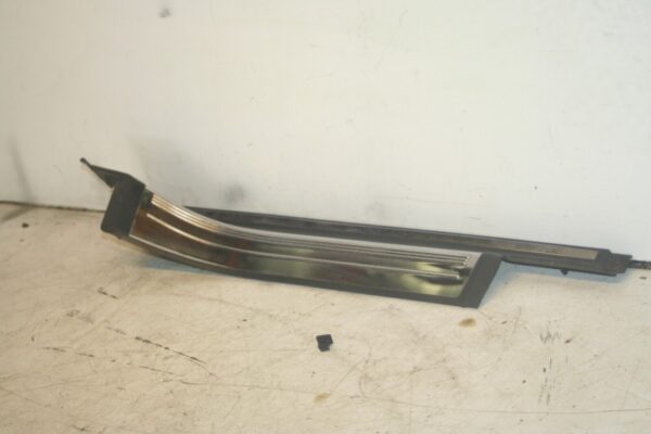 2005 MERCEDES S CLASS W220. PASSENGER SIDE REAR SILL TRIM KICK PLATE