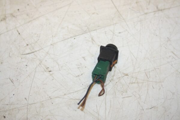 1990 FORD GRANADA MK3. SWITCH BUTTON - Image 3