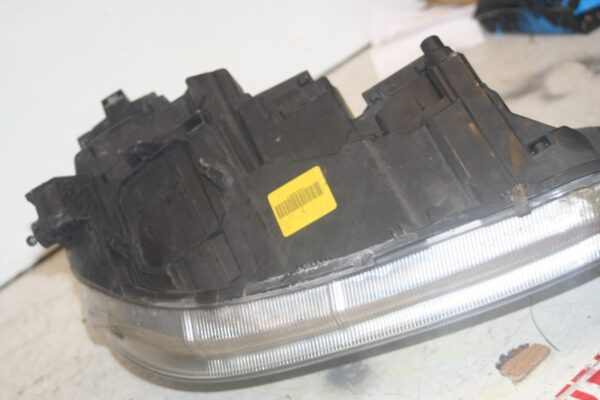 2005 MERCEDES S CLASS W220. PASSENGER SIDE HEAD LIGHT - Image 5