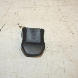 1990 FORD GRANADA MK3. SEAT BELT HEIGHT ADJUSTER BUTTON