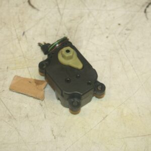 2005 MERCEDES S CLASS W220. HEATER FLAP ACTUATOR CONTROL MOTOR