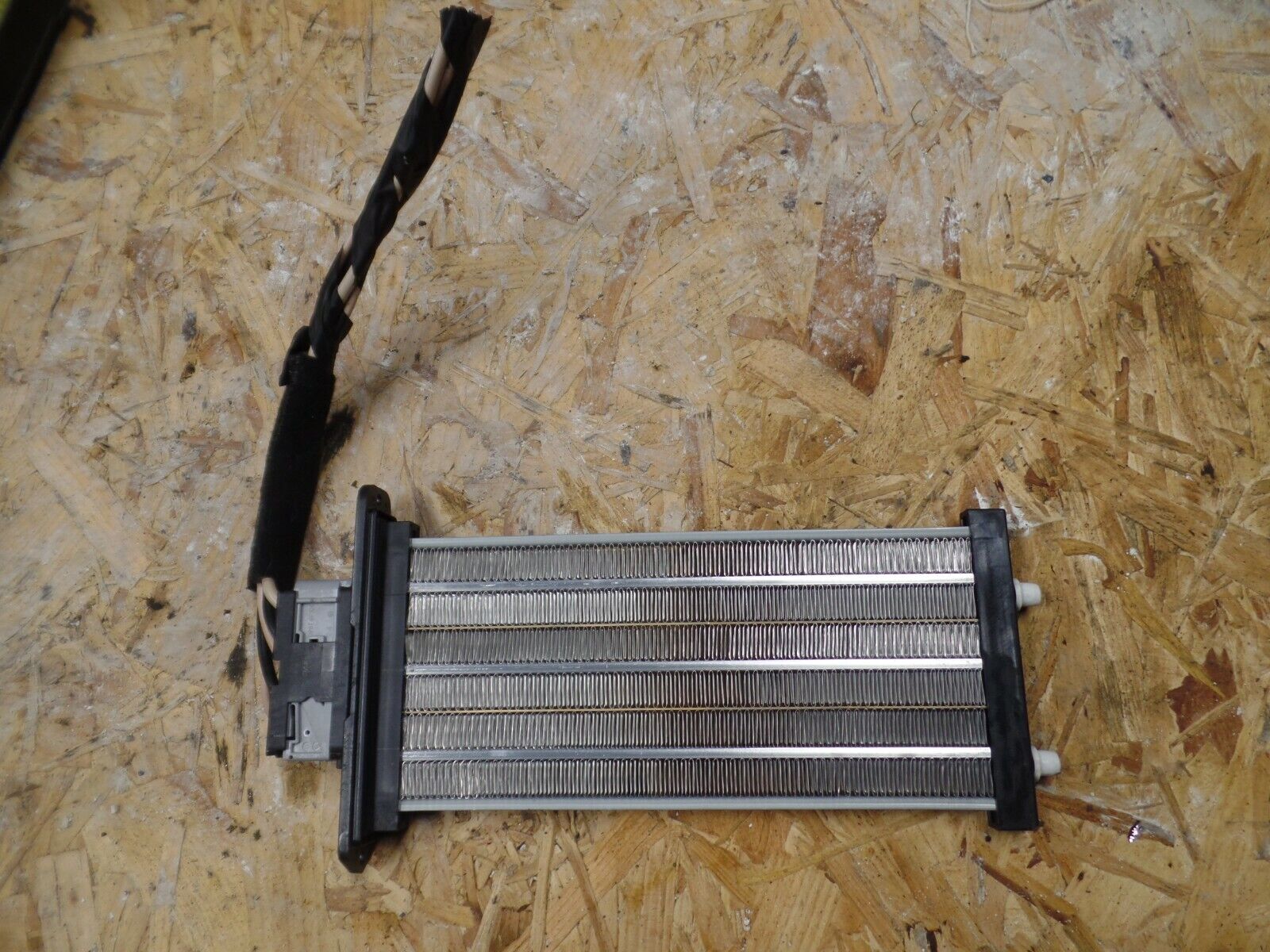2010 MK2 2.2 CRDi Hyundai Santa Fe –  Pre Heater Element