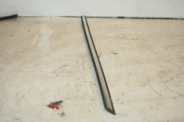 1990 FORD GRANADA MK3. DOOR TRIM CHROME DRIVER SIDE REAR - Image 2