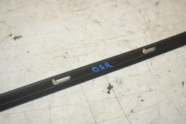 1990 FORD GRANADA MK3. DOOR TRIM CHROME DRIVER SIDE REAR - Image 3