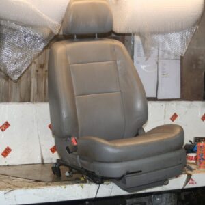 2009 KIA SORENTO. GREY LEATHER PASSENGER FRONT SEAT