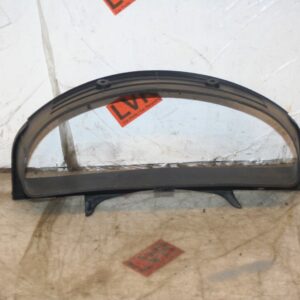 2009 KIA SORENTO. SPEEDOMETER SURROUND TRIM