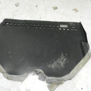 (131) 2002 MERCEDES BENZ E CLASS ESTATE W210. UNDER DASHBOARD KNEE TRIM