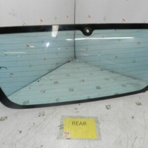 (131) 2002 MERCEDES BENZ E CLASS ESTATE W210. REAR BOOTLID TAILGATE GLASS WINDOW
