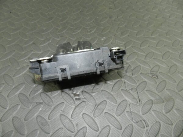 (144) 2009 VAUXHALL ASTRA H. BOOT LID TAIL GATE LOCK LATCH MOTOR - Image 3