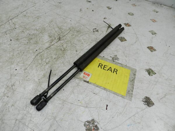 (138) 1998 HONDA ACCORD MK6. REAR BOOT GAS STRUTS - Image 2