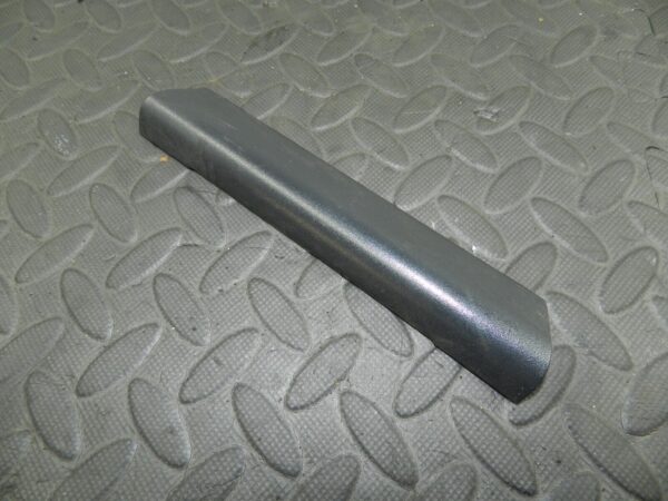 (144) 2009 VAUXHALL ASTRA H. DOOR HANDLE TRIM