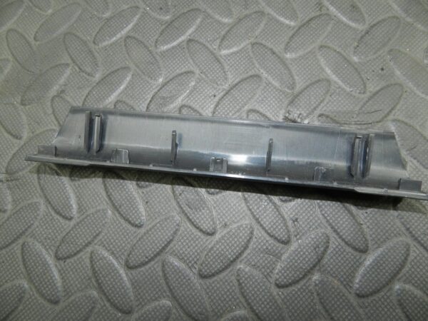 (144) 2009 VAUXHALL ASTRA H. DOOR HANDLE TRIM - Image 4