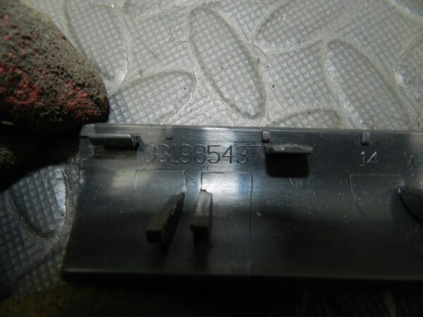 (144) 2009 VAUXHALL ASTRA H. DOOR HANDLE TRIM - Image 5
