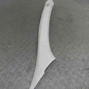 (144) 2009 VAUXHALL ASTRA H. DRIVER SIDE A PILLAR TRIM