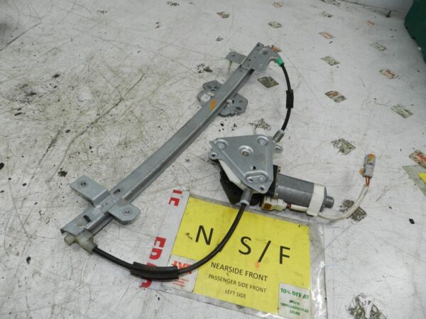 (138) 1998 HONDA ACCORD MK6. PASSENGER SIDE FRONT WINDOW REGULATOR AND MOTOR - Image 2