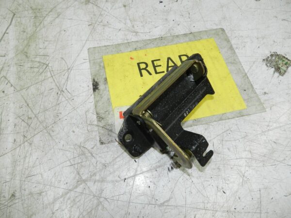 (138) 1998 HONDA ACCORD MK6. BOOT LID TAIL GATE HANDLE - Image 2