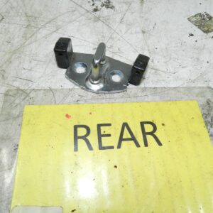 (138) 1998 HONDA ACCORD MK6. BOOT LID TAILGATE LATCH STINKER PLATE