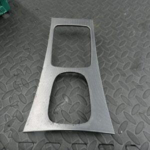 (146) MERCEDES C CLASS SALOON W203. CENTRE CONSOLE TRIM