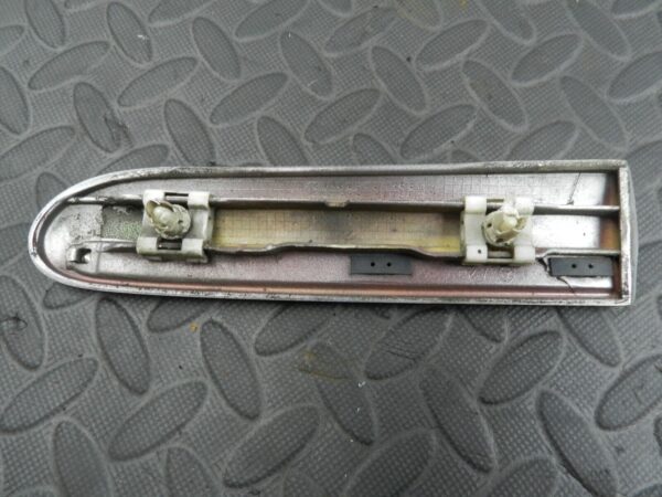 (146) MERCEDES C CLASS SALOON W203. WING EXTERNAL TRIM - Image 2