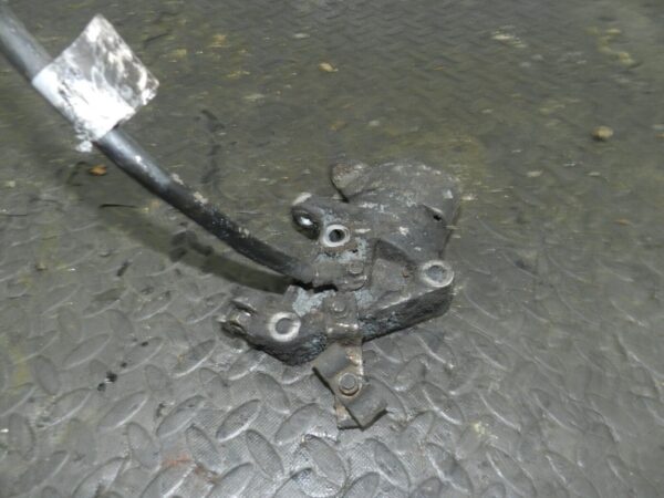 154 2004 LAND ROVER DISCOVERY 2 TD5. TENSIONER + BRACKET