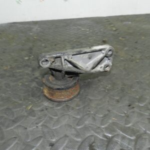 154 2004 LAND ROVER DISCOVERY 2 TD5. IDLER PULLEY
