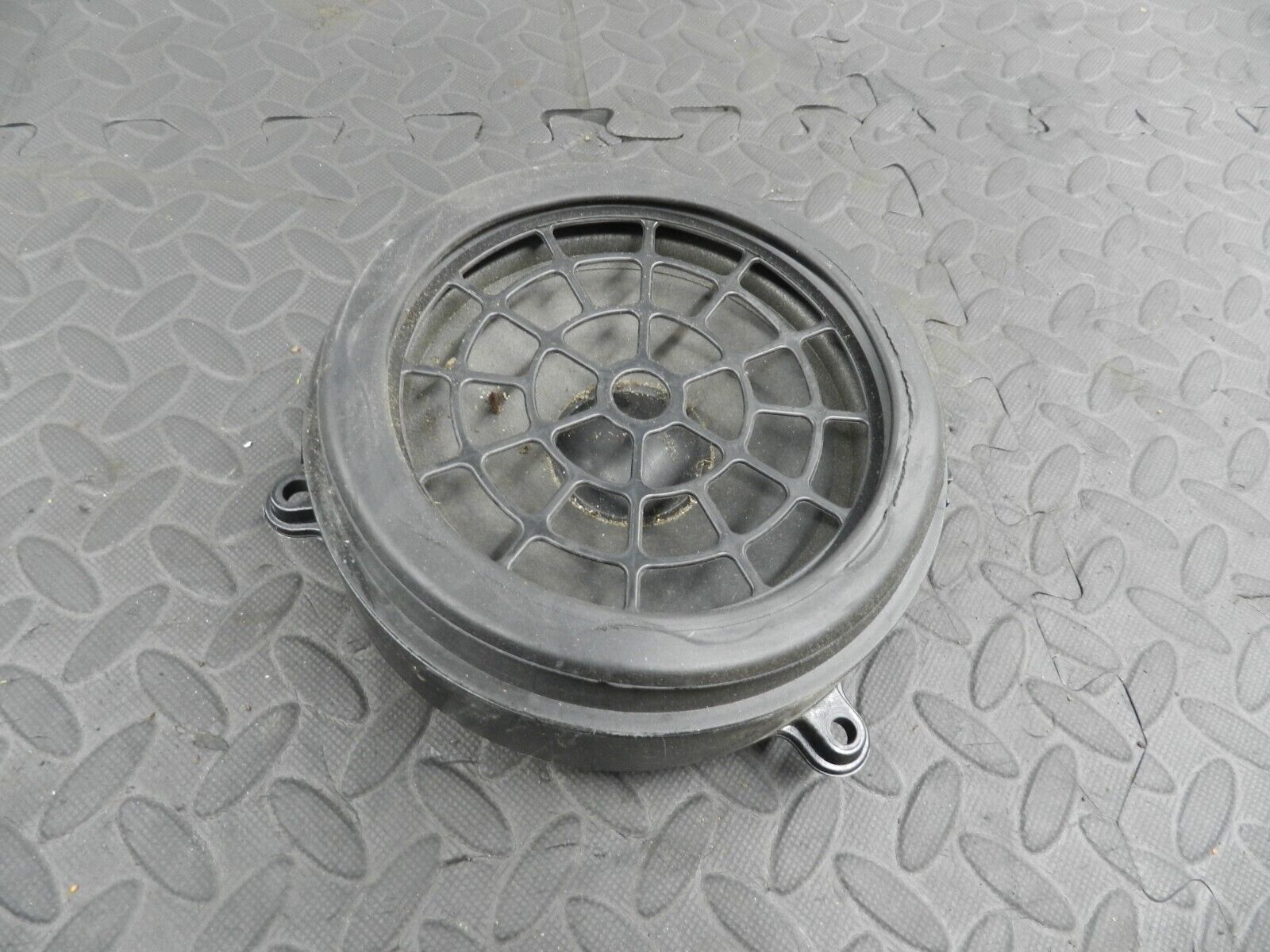 (146) MERCEDES C CLASS SALOON W203. DOOR SPEAKER