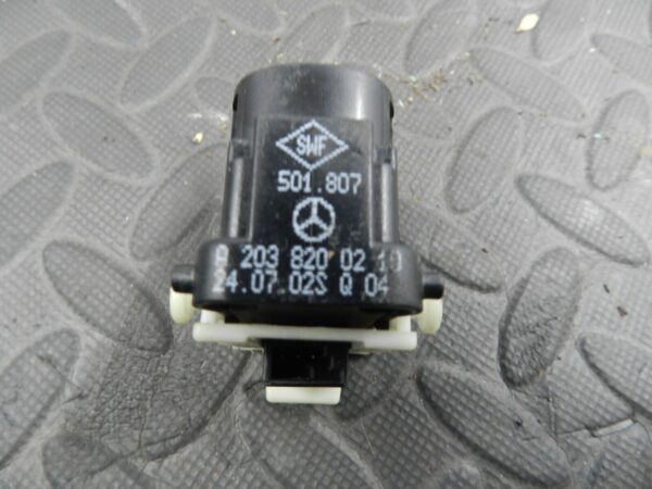 (146) MERCEDES C CLASS SALOON W203. WINDOW SWITCH - Image 2