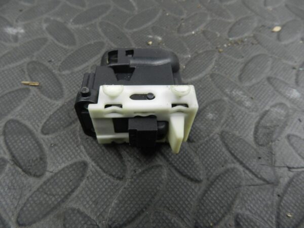 (146) MERCEDES C CLASS SALOON W203. WINDOW SWITCH - Image 3