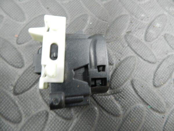 (146) MERCEDES C CLASS SALOON W203. WINDOW SWITCH - Image 3