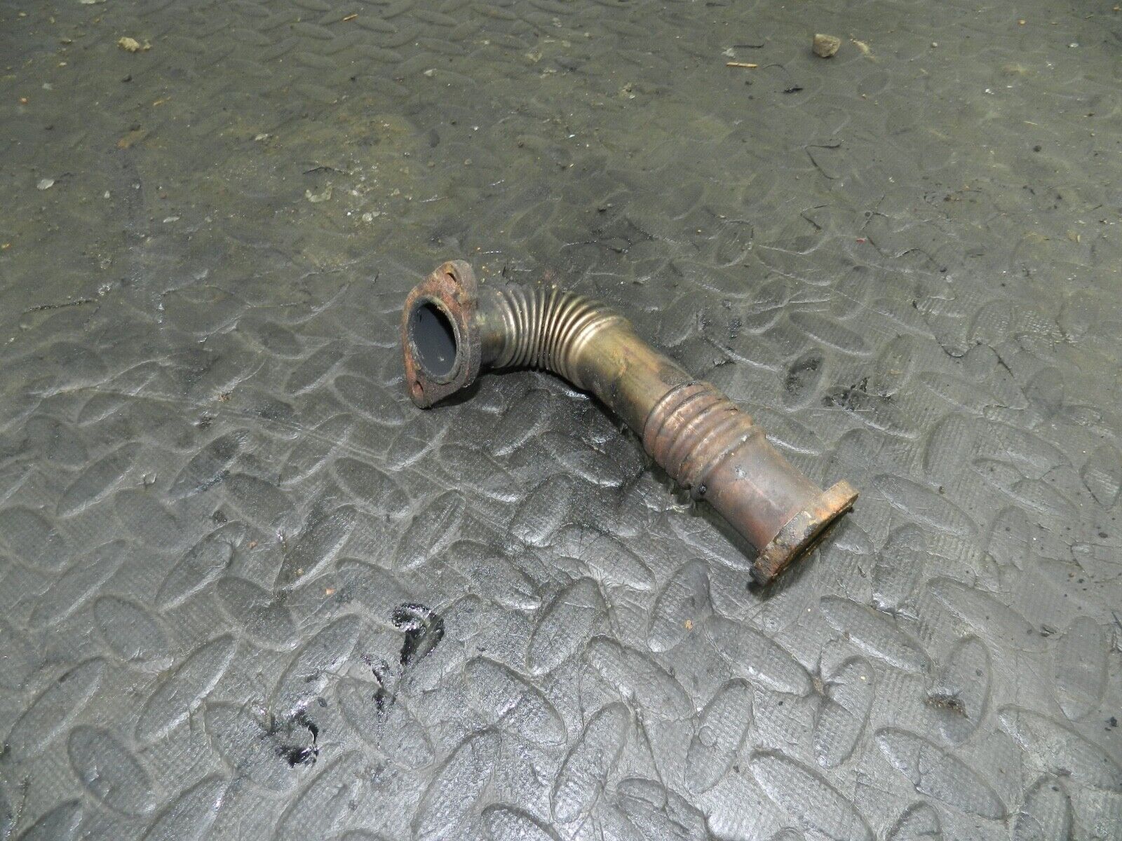 154 2004 LAND ROVER DISCOVERY 2 TD5. EGR PIPE