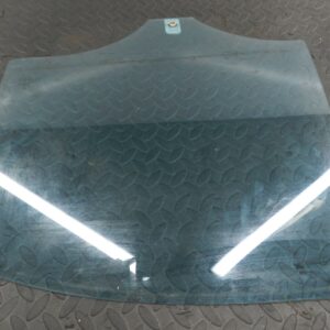 (146) MERCEDES C CLASS SALOON W203. PASSENGER SIDE REAR WINDOW GLASS
