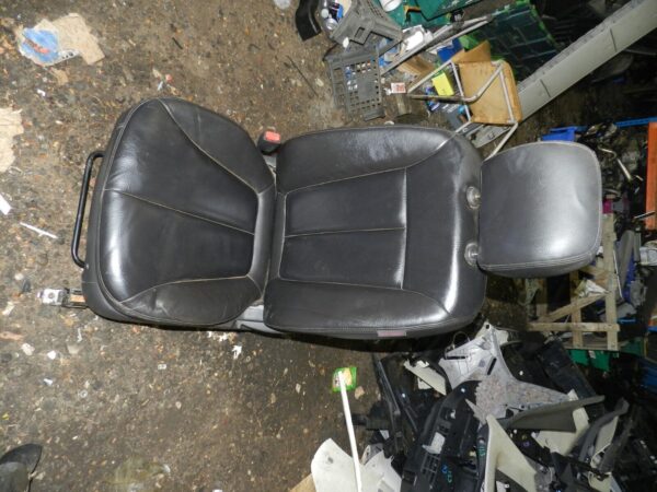 2010 MK2 2.2 CRDi Hyundai Santa Fe PASSENGER SIDE FRONT BLACK LEATHER SEATS ELEC