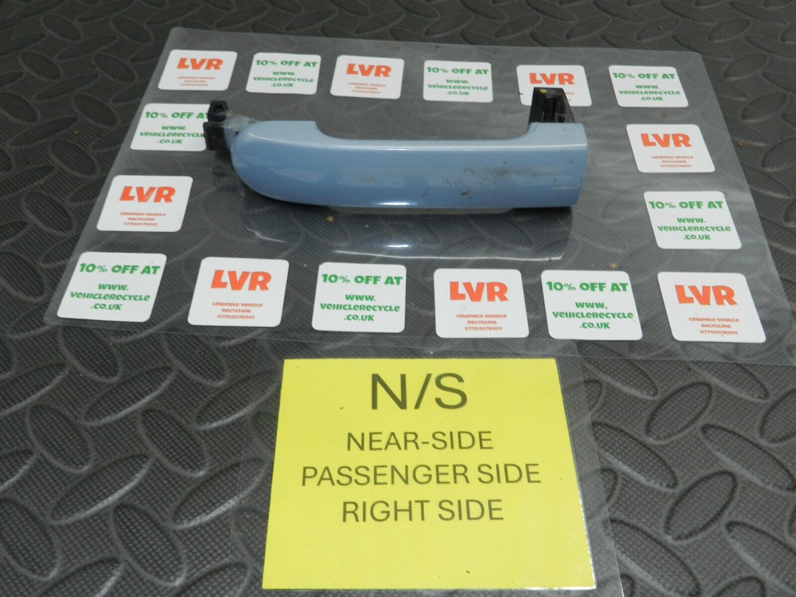 142 NISSAN MICRA K12 CONVERTIBLE C+C. PASSENGER SIDE DOOR EXTERIOR HANDLE BLUE
