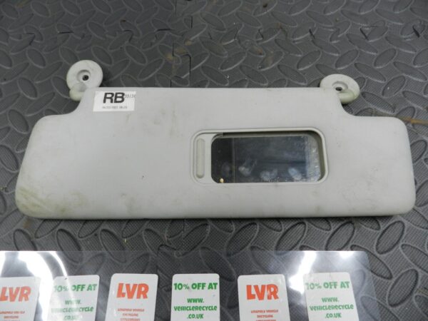 142 NISSAN MICRA K12 CONVERTIBLE C+C. DRIVER SIDE SUN VISOR - Image 2