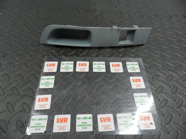 142 NISSAN MICRA K12 CONVERTIBLE C+C. DOOR HANDLE TRIM