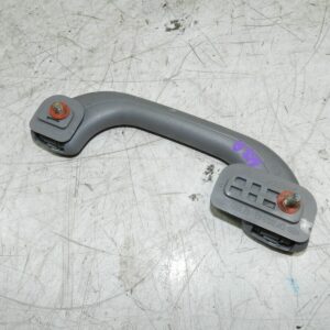 (139) 2003 HYUNDAI MATRIX PASSENGER SIDE REAR GRAB HANDLE