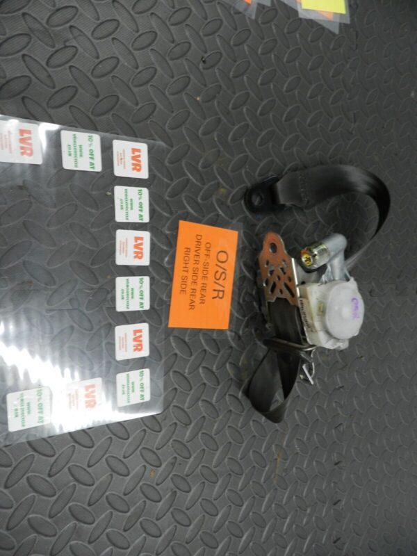 142 NISSAN MICRA K12 CONVERTIBLE C+C. DRIVER SIDE FRONT SEAT BELT