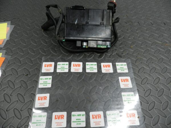 142 NISSAN MICRA K12 CONVERTIBLE C+C. FUSE BOX BOARD