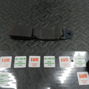 142 NISSAN MICRA K12 CONVERTIBLE C+C. REAR SEAT BELT BUCKLE
