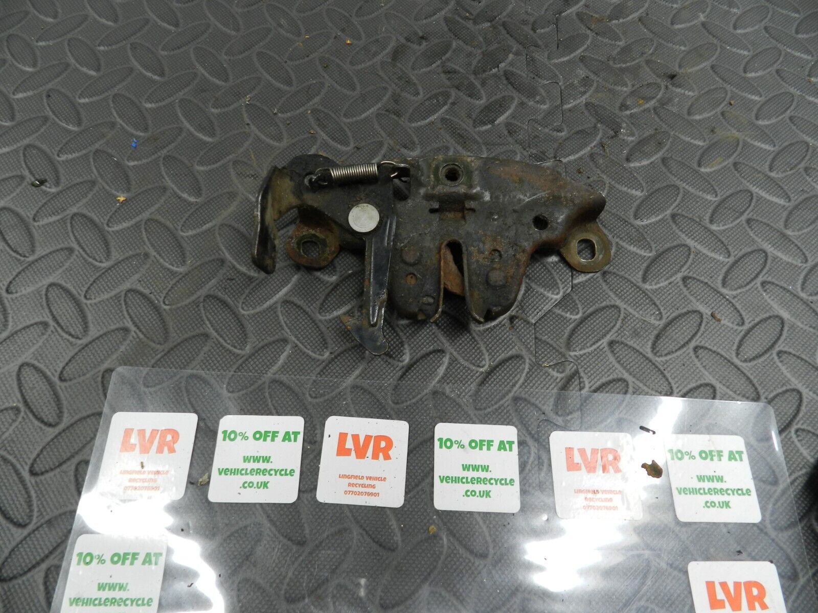 142 NISSAN MICRA K12 CONVERTIBLE C+C. BONNET LATCH CATCH